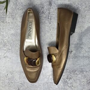 Y2K Connie | Bronze Metallic Loafers with Gold & Brown Decorative Discs Size 9